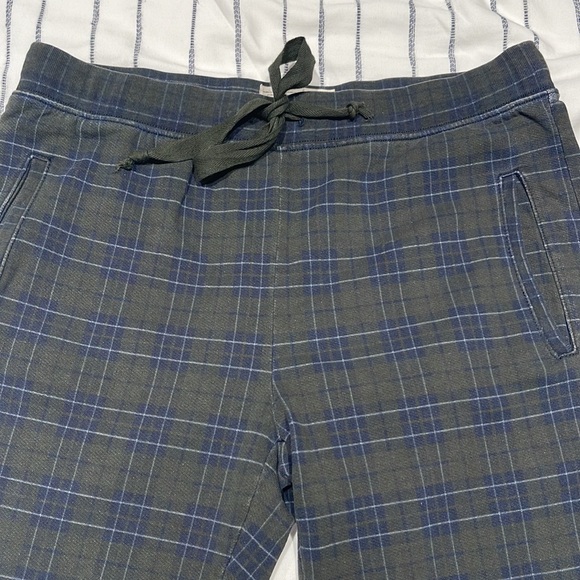 Current/Elliot Slim Vintage Highlander Green Plaid Sweatpants- Size 2 - Picture 2 of 8